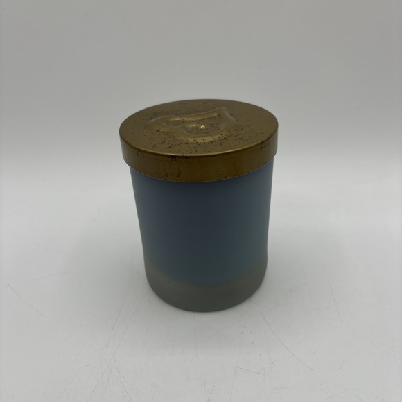 Victoria's Secret Garden Whispering Mist Candle‎ Discontinued Scent - Picture 4 of 7